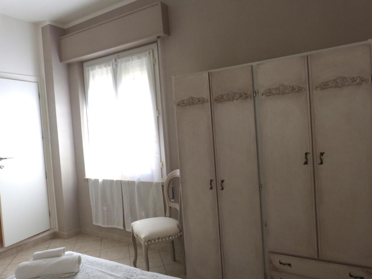 Hotel D'Annunzio Каттоліка Екстер'єр фото