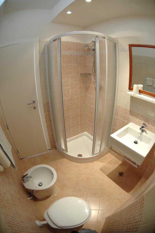 Hotel D'Annunzio Каттоліка Екстер'єр фото