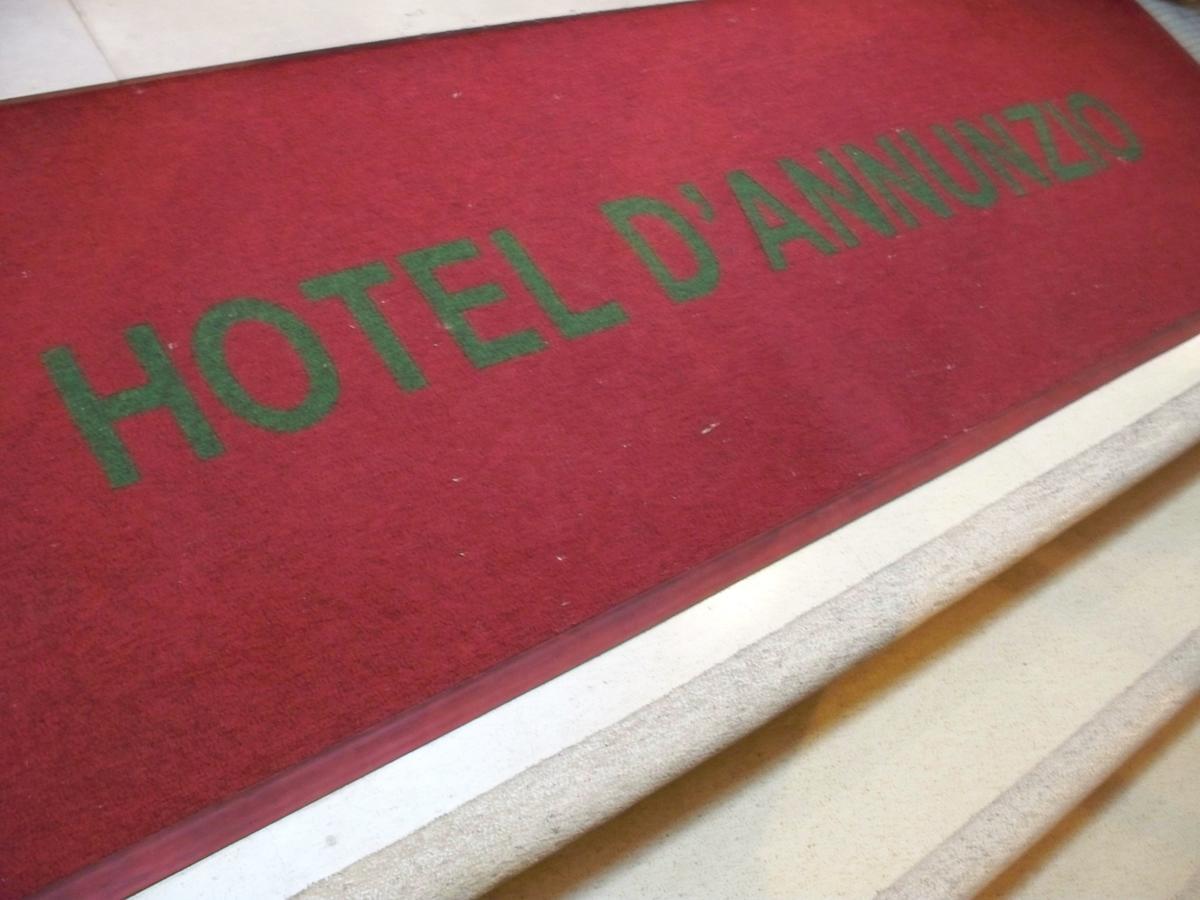 Hotel D'Annunzio Каттоліка Екстер'єр фото