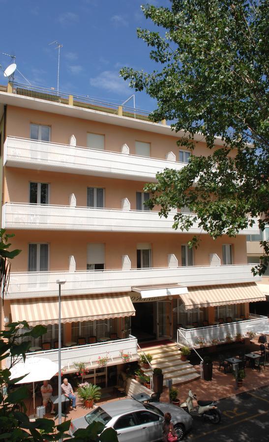 Hotel D'Annunzio Каттоліка Екстер'єр фото